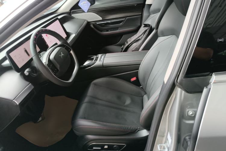 Used XPeng P7 2023 586E Left Front Seat