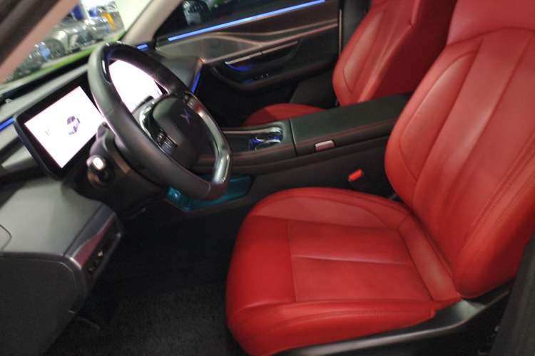 Used XPeng P7 2023 P7i 610 Max Performance Edition Left Front Seat
