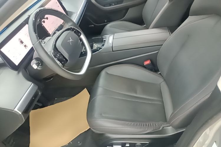Used XPeng P7 2023 586E Left Front Seat