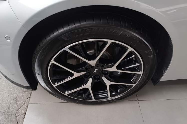 Used XPeng P7 2023 P7i 702 Pro Left Front Wheel Hub