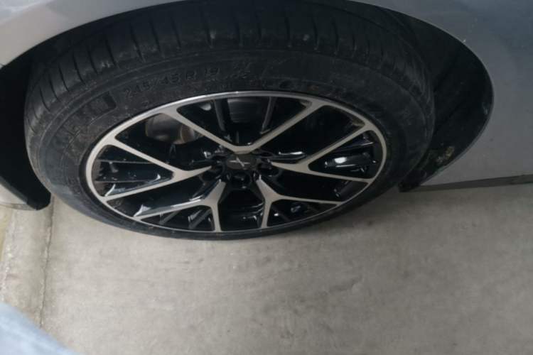 Used XPeng P7 2023 P7i 702 Pro Left Front Wheel Hub