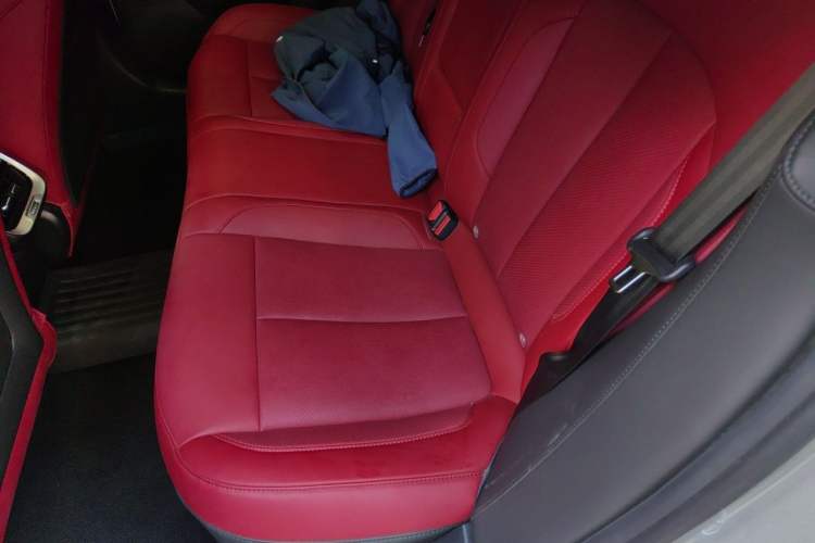 Used XPeng P7 2023 P7i 610 Max Performance Edition Left Rear Seat