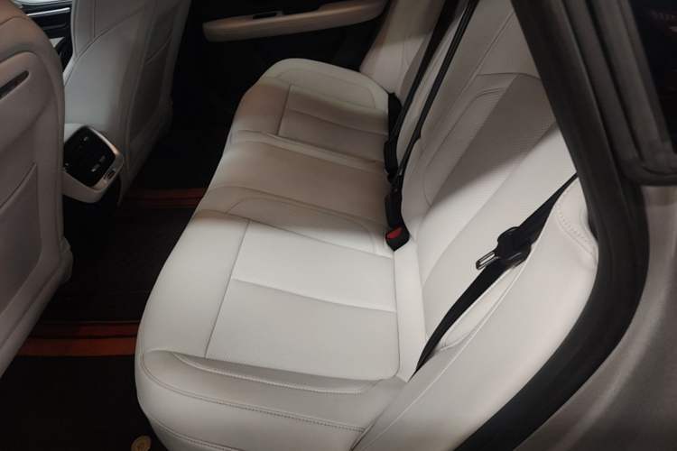 Used XPeng P7 2023 P7i 702 Pro Left Rear Seat
