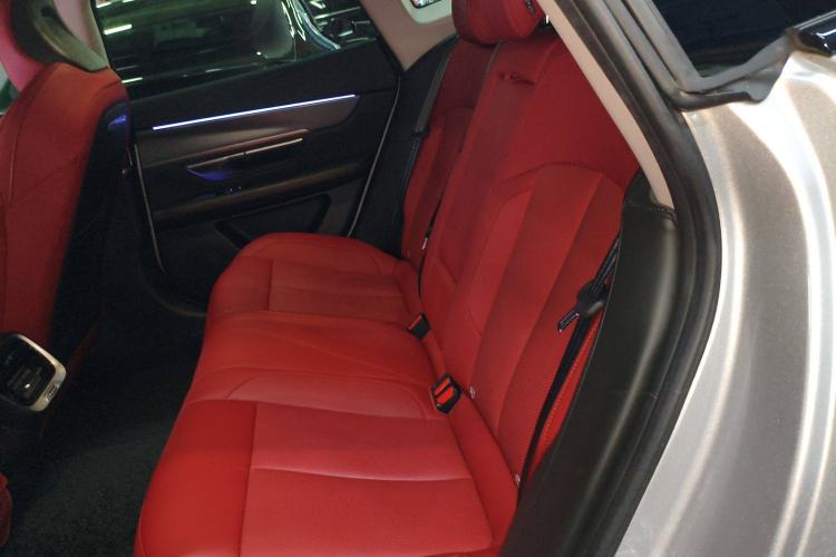 Used XPeng P7 2023 P7i 610 Max Performance Edition Left Rear Seat