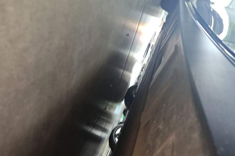 Used XPeng P7 2023 P7i 702 Pro Left Side Sill