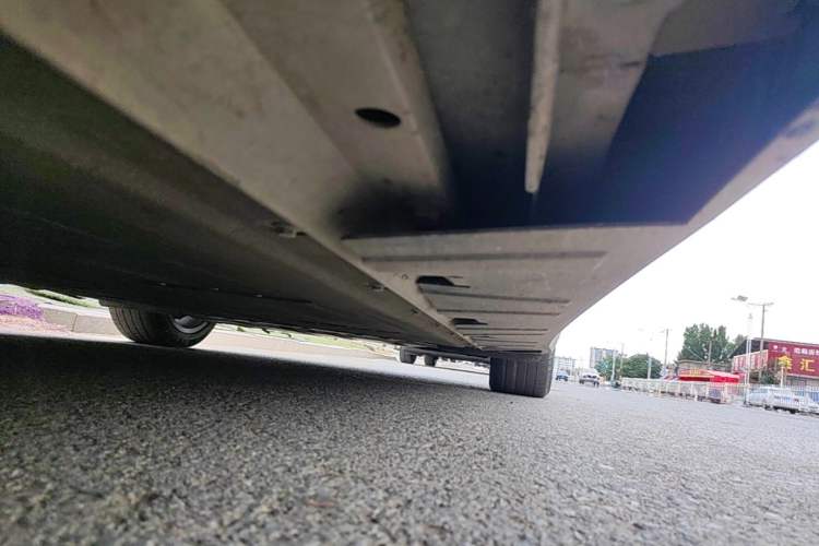 Used XPeng P7 2023 P7i 702 Max Left Side Sill