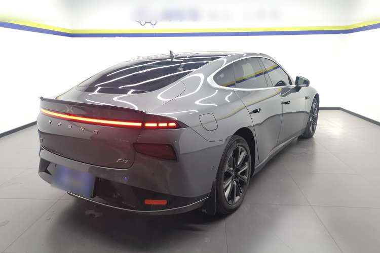 Used XPeng P7 2023 586E Rear Right 45 Deg