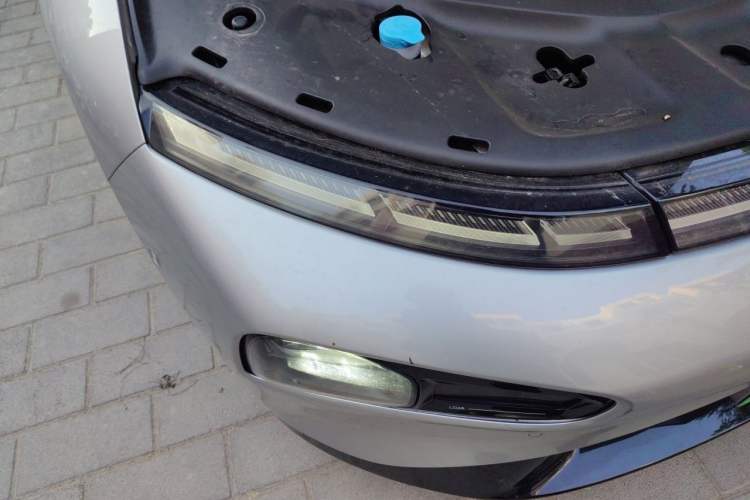 Used XPeng P7 2023 P7i 610 Max Performance Edition Right Front Headlight