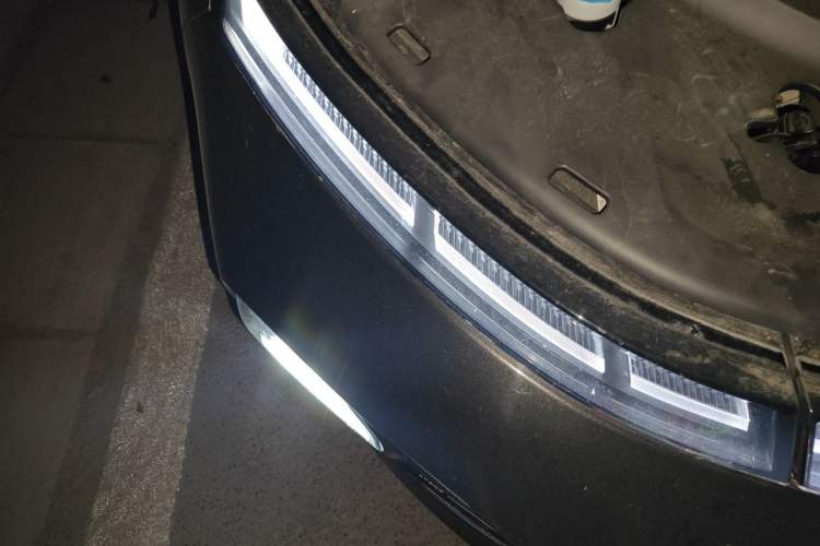 Used XPeng P7 2023 P7i 702 Pro Right Front Headlight