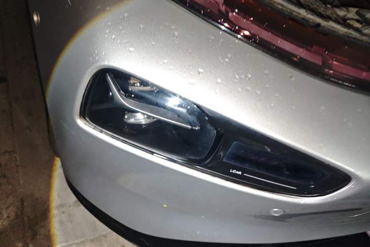 Used XPeng P7 2023 P7i 610 Max Performance Edition Right Front Headlight