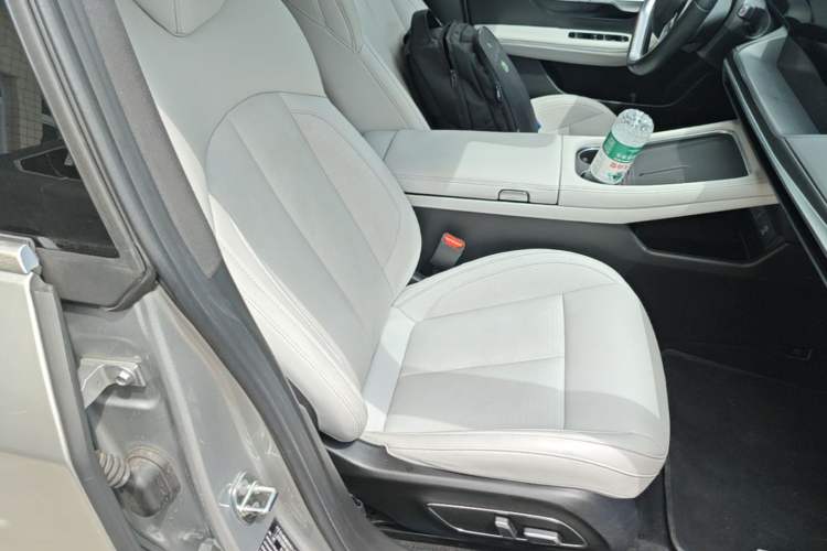 Used XPeng P7 2023 P7i 702 Max Right Front Seat