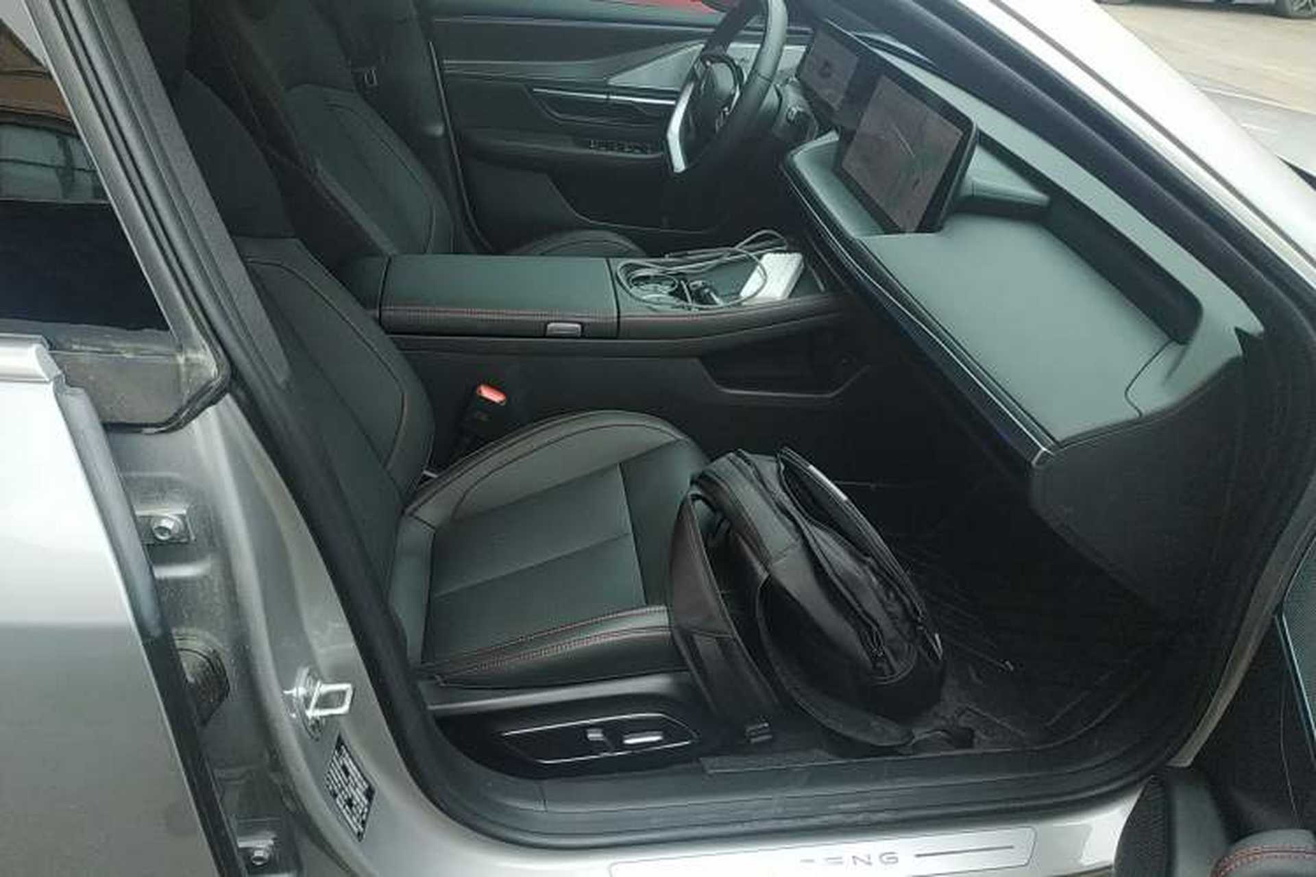 Used XPeng P7 2023 P7i 702 Pro Right Front Seat