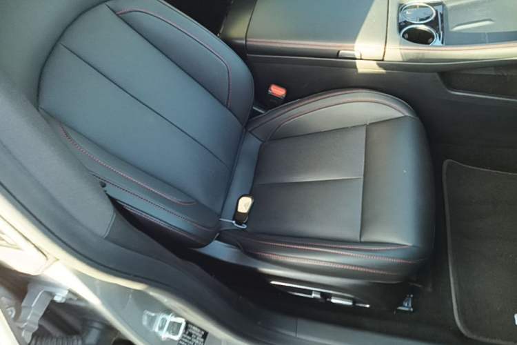 Used XPeng P7 2023 P7i 702 Pro Right Front Seat