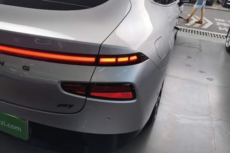 Used XPeng P7 2023 P7i 702 Pro Right Rear Taillight