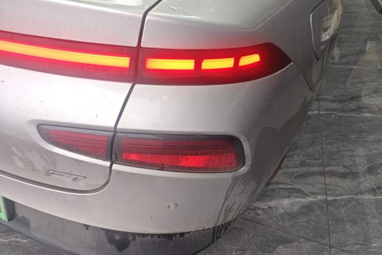 Used XPeng P7 2023 P7i 702 Max Right Rear Taillight