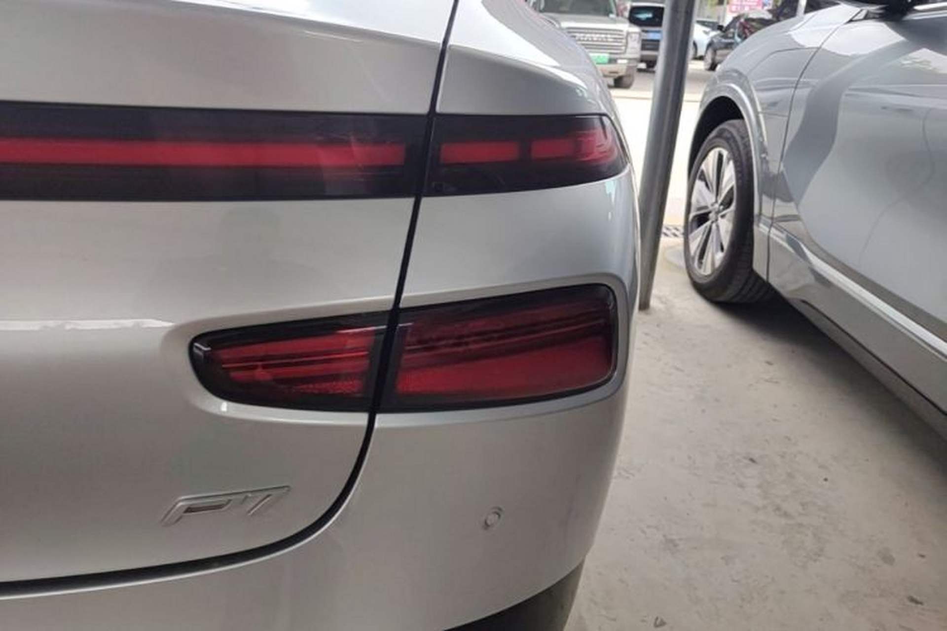 Used XPeng P7 2023 P7i 702 Pro Right Rear Taillight