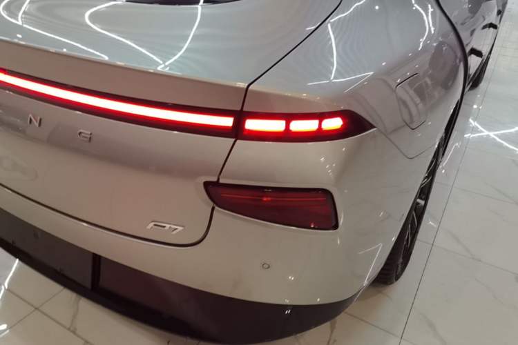 Used XPeng P7 2023 586E Right Rear Taillight