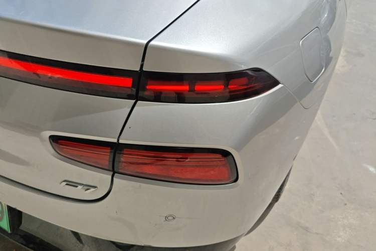 Used XPeng P7 2023 P7i 702 Max Right Rear Taillight