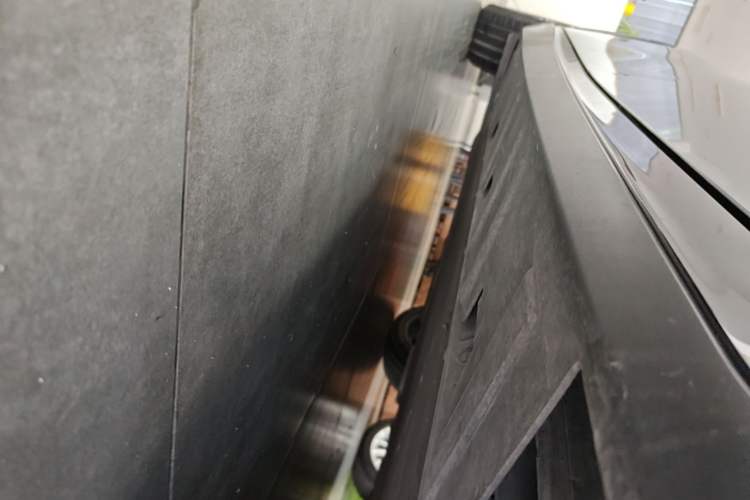 Used XPeng P7 2023 P7i 702 Pro Right Side Sill
