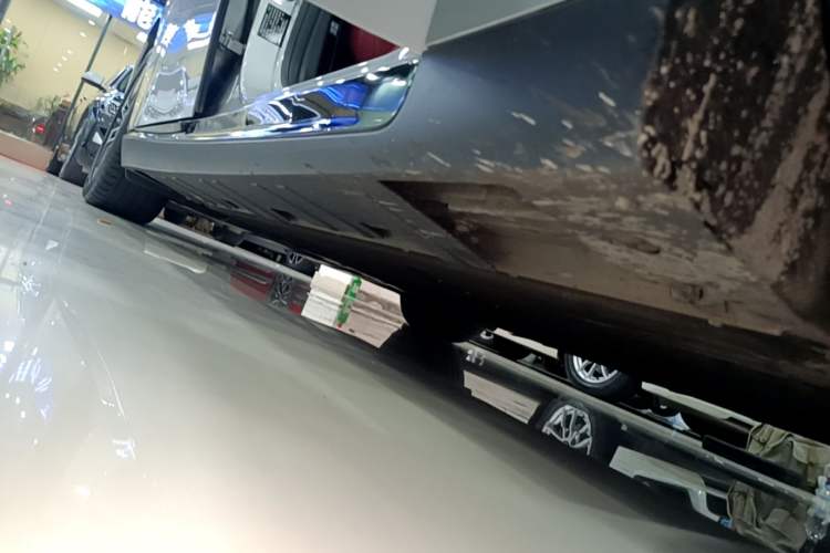 Used XPeng P7 2023 P7i 702 Pro Right Side Sill