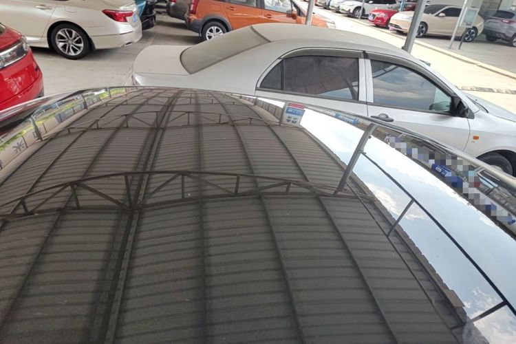 Used XPeng P7 2023 P7i 702 Max Roof
