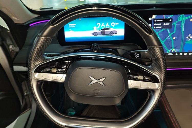 Used XPeng P7 2023 P7i 702 Pro Steering Wheel