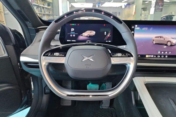 Used XPeng P7 2023 P7i 702 Pro Steering Wheel