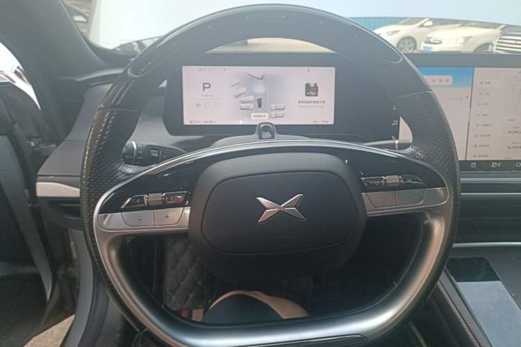 Used XPeng P7 2023 P7i 702 Pro Steering Wheel