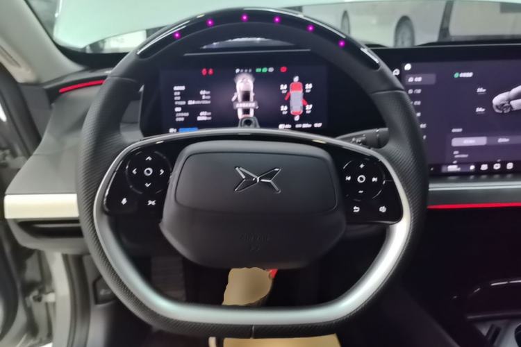 Used XPeng P7 2023 586E Steering Wheel