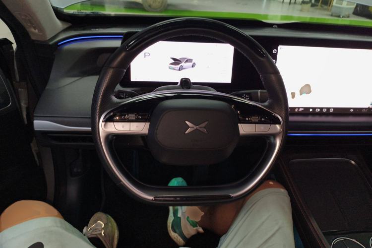 Used XPeng P7 2023 P7i 610 Max Performance Edition Steering Wheel