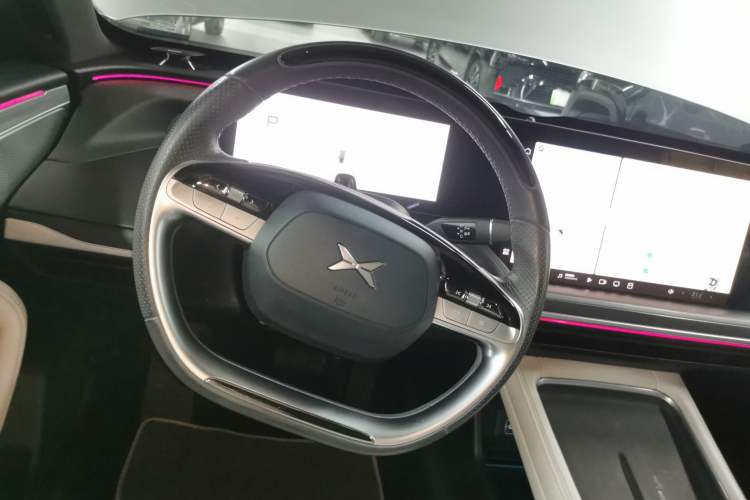 Used XPeng P7 2023 P7i 702 Pro Steering Wheel