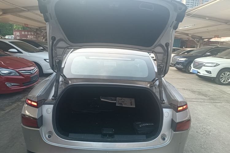 Used XPeng P7 2023 P7i 702 Pro Trunk