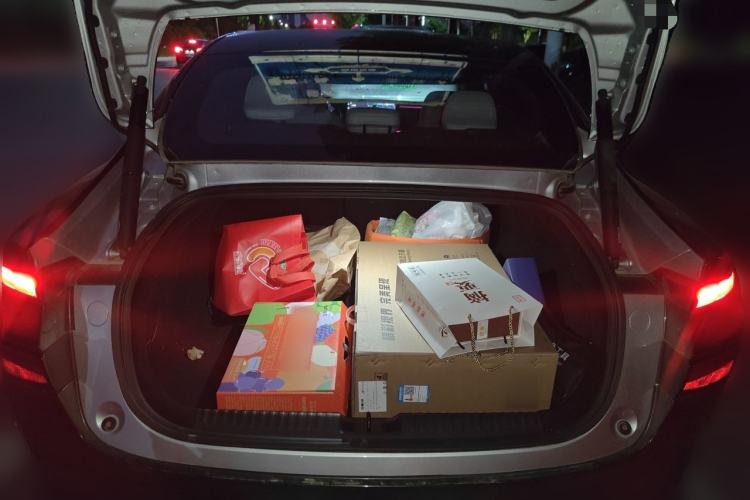 Used XPeng P7 2023 P7i 702 Pro Trunk