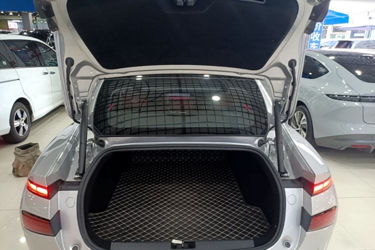 Used XPeng P7 2023 P7i 702 Pro Trunk