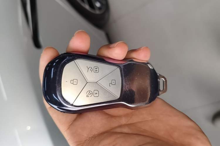 Used XPeng P7 2023 P7i 702 Pro Vehicle Key