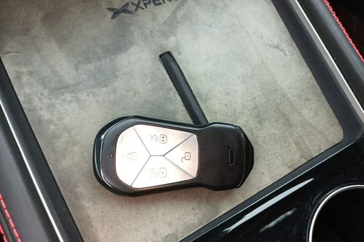 Used XPeng P7 2023 P7i 702 Max Vehicle Key