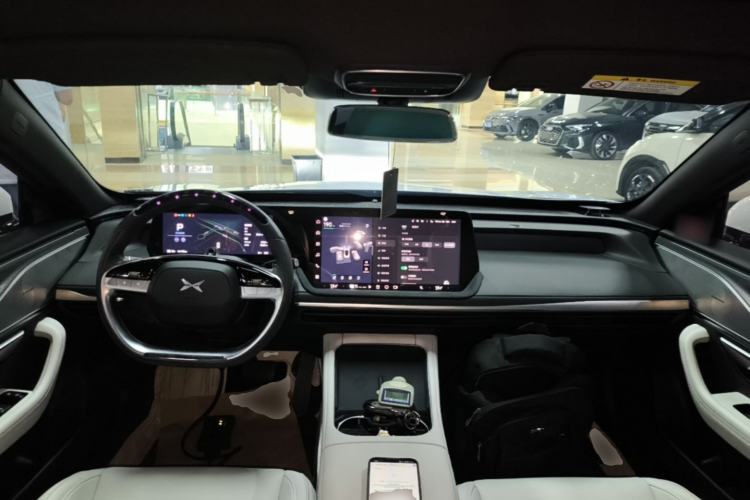 Used XPeng P7 2023 P7i 702 Pro Center Console