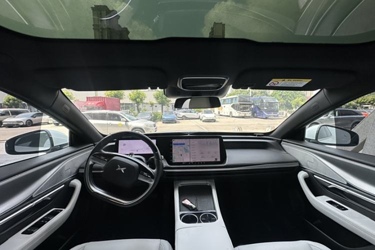 Used XPeng P7 2023 P7i 702 Max Interior 1