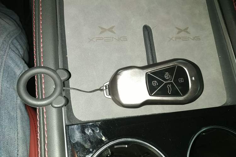 Used XPeng P7 2023 P7i 610 Max Performance Edition Interior 1