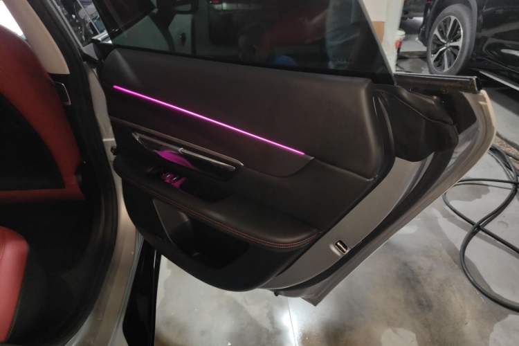 Used XPeng P7 2023 P7i 702 Max Interior 6