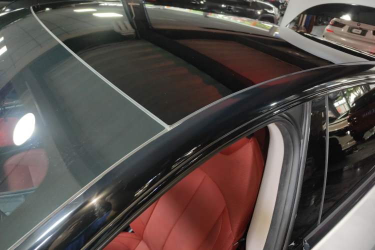 Used XPeng P7 2023 P7i 702 Max Roof