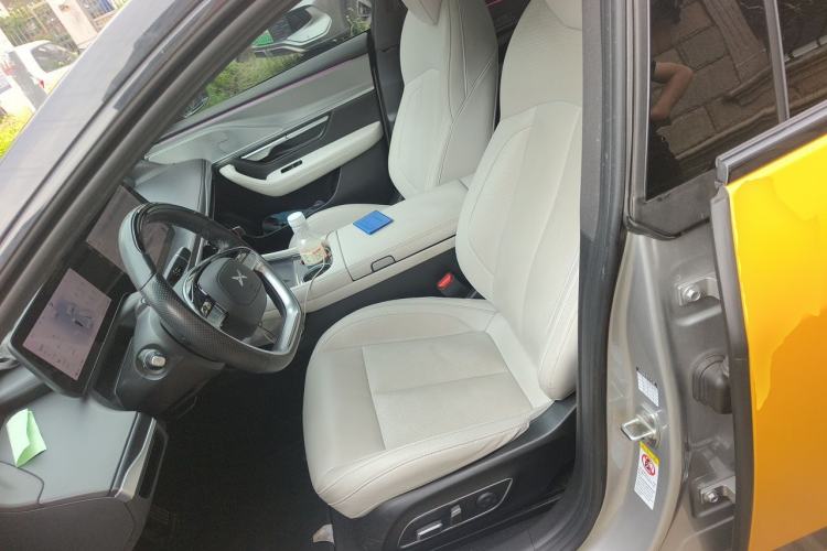 Used XPeng P7 2023 P7i 702 Pro Left Front Seat