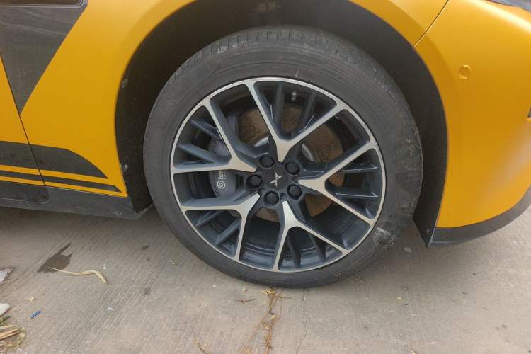 Used XPeng P7 2023 P7i 702 Pro Right Front Wheel Hub
