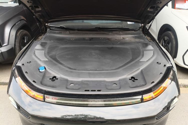 Used XPeng P7 2024 P7i 550 Pro Engine Bay
