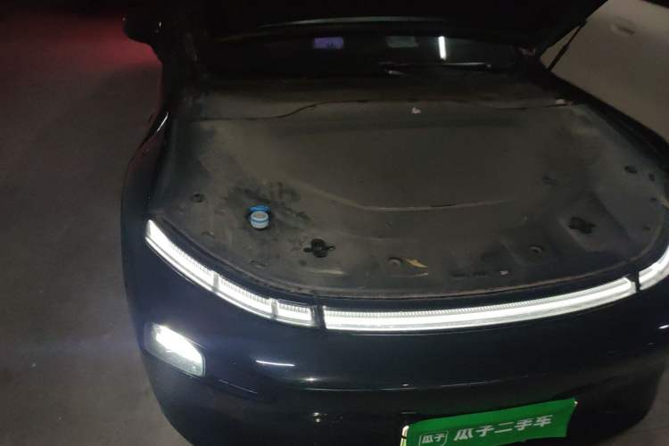 Used XPeng P7 2024 P7i 550 Pro Engine Bay Right