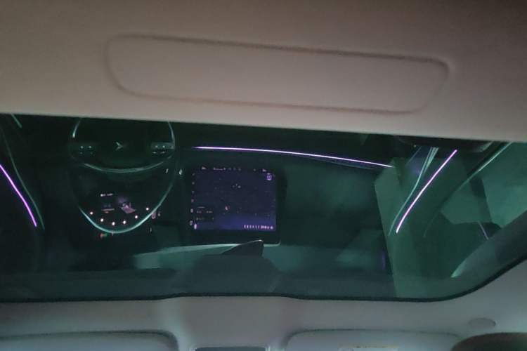 Used XPeng P7 2024 P7i 550 Pro Headliner