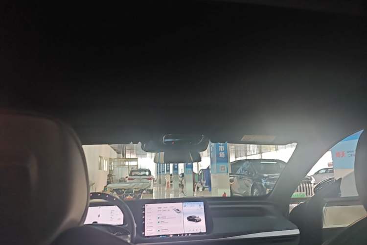 Used XPeng P7 2024 P7i 550 Pro Headliner