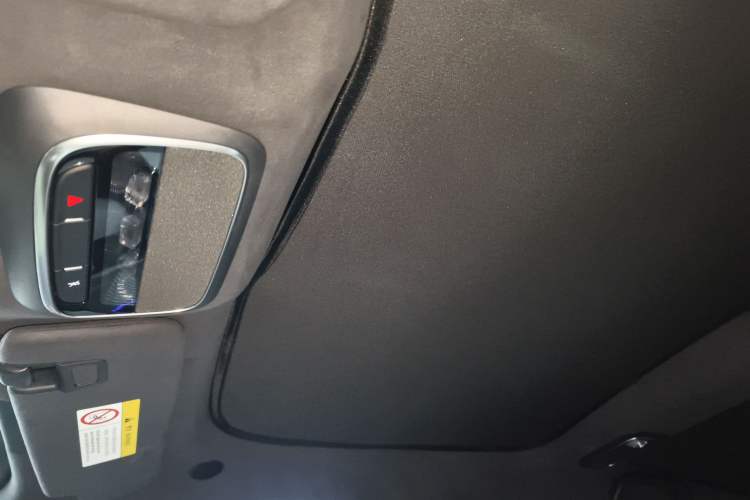 Used XPeng P7 2024 P7i 550 Max Headliner