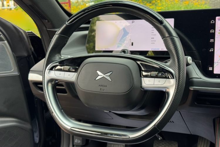 Used XPeng P7 2024 P7i 550 Pro Interior 4
