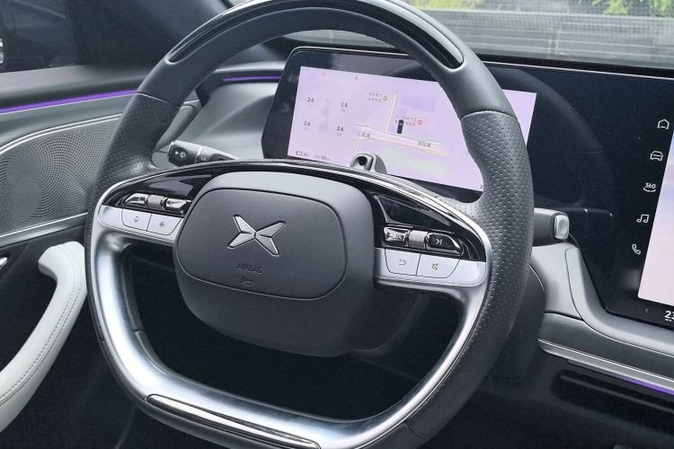 Used XPeng P7 2024 P7i 550 Max Interior 5